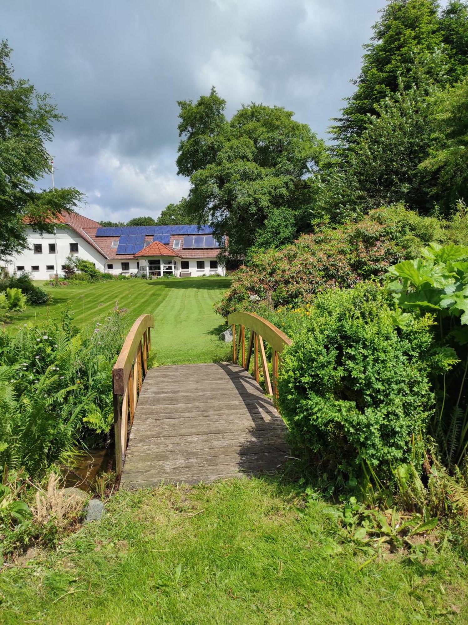 Emily'S Garden Bed & Breakfast Lintrup Exterior foto
